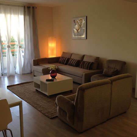 Zavos Colours Boutique Apartments ลิมาซอล ห้อง รูปภาพ